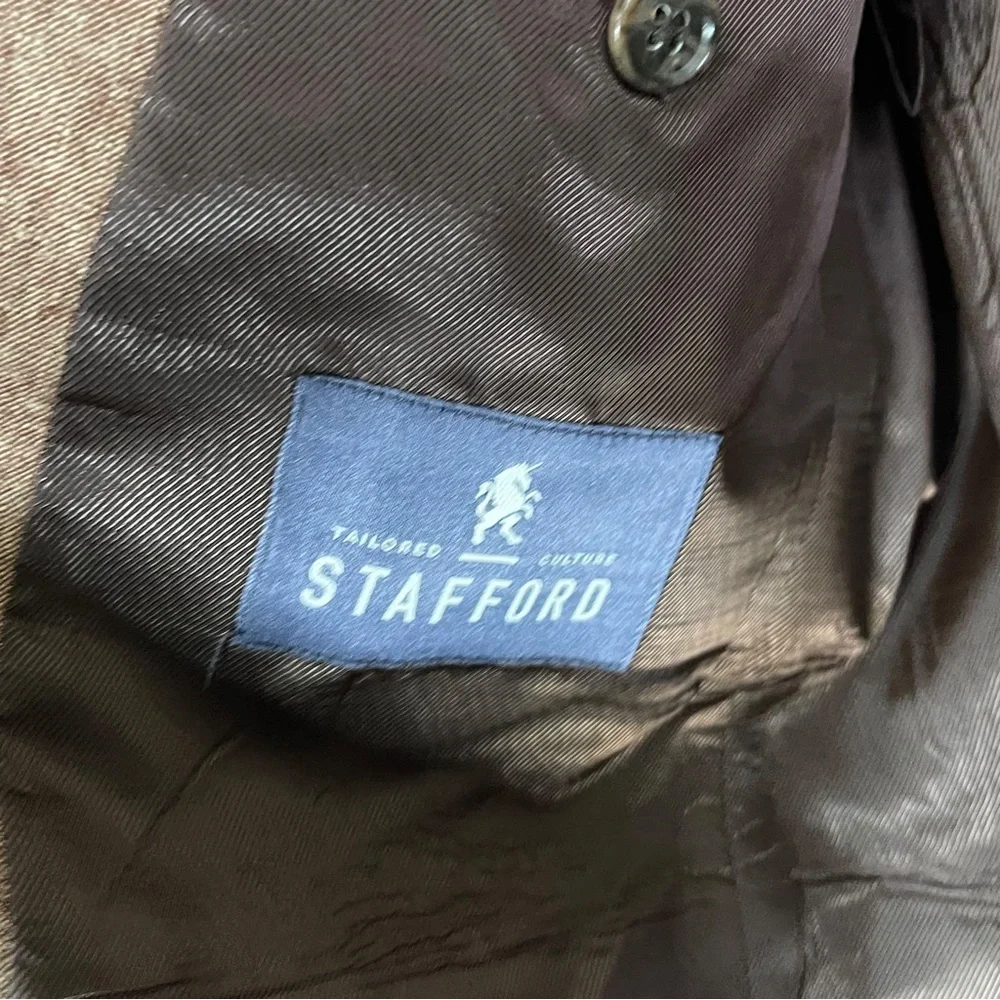 Stafford Summer Sport Coat Men’s 40R Brown Linen Cotton Blend Blazer Two Button
